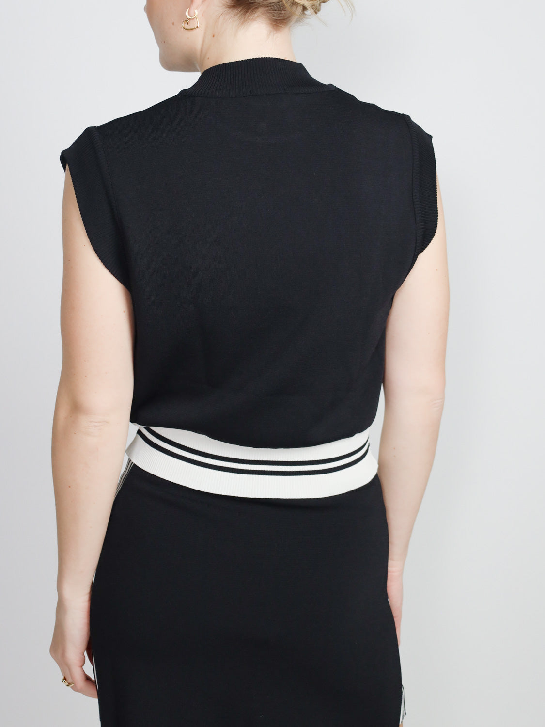 Pullunder mit Streifen