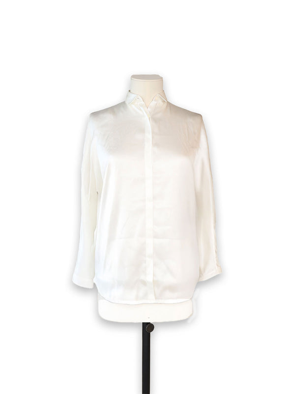 Bluse aus glänzender Seide