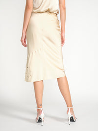 Sprakling Statements – Seiden-Midirock mit taufgestrickten Details