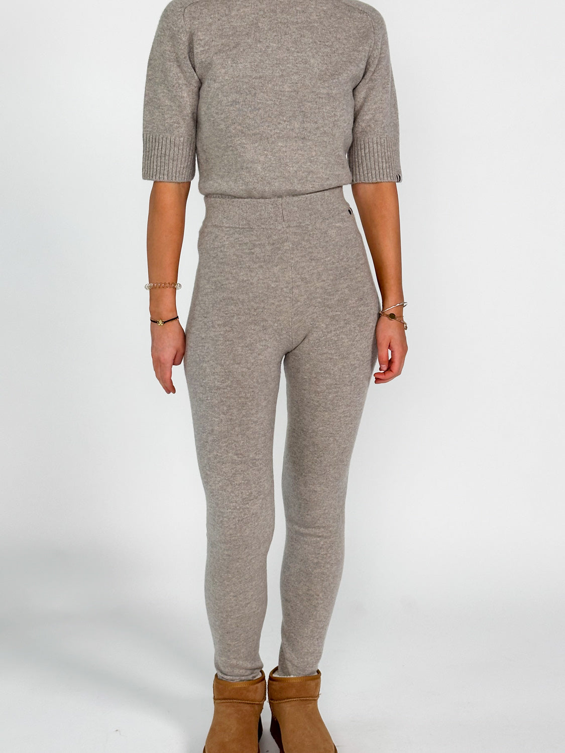 N°372 Beat – Schmale Hose aus Cashmere-Mix  