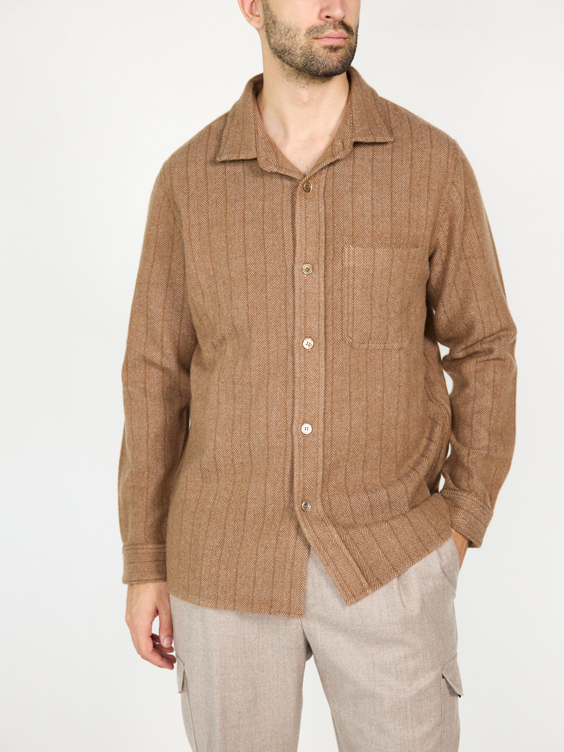 Jacke mit aufgesetzten Brusttaschen