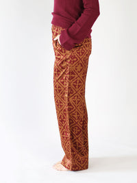 Weite Hose aus Seide