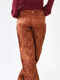 Weite Hose aus Seide