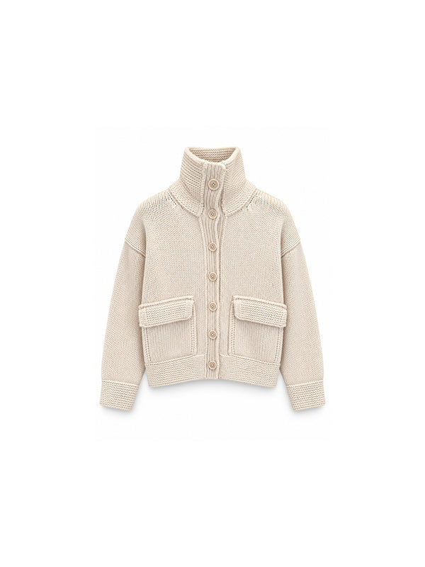 Iris von Arnim Pemira – Kaschmir-Strickjacke mit Stehkragen und aufgesetzten Taschen in Creme