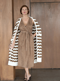 Ärmellose Lederjacke im Trench-Stil