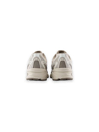 740 - Sneaker