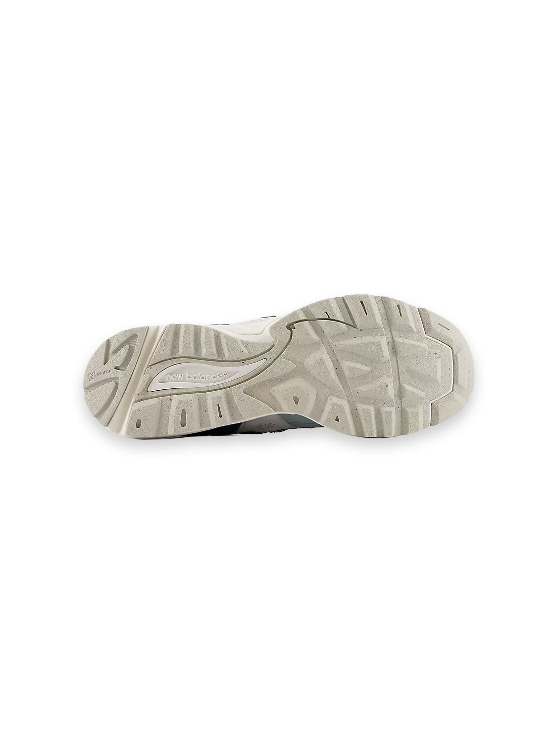 880R - Unisex Sneaker