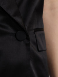 Ärmelloser Blazer aus Satin