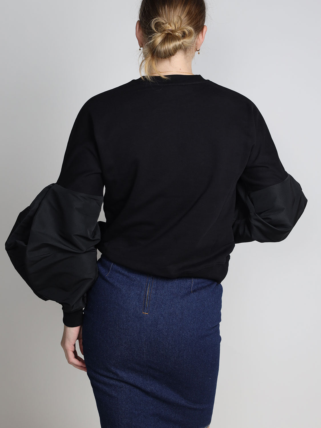 Twisted Fleece – Pullover mit Ballonärmeln