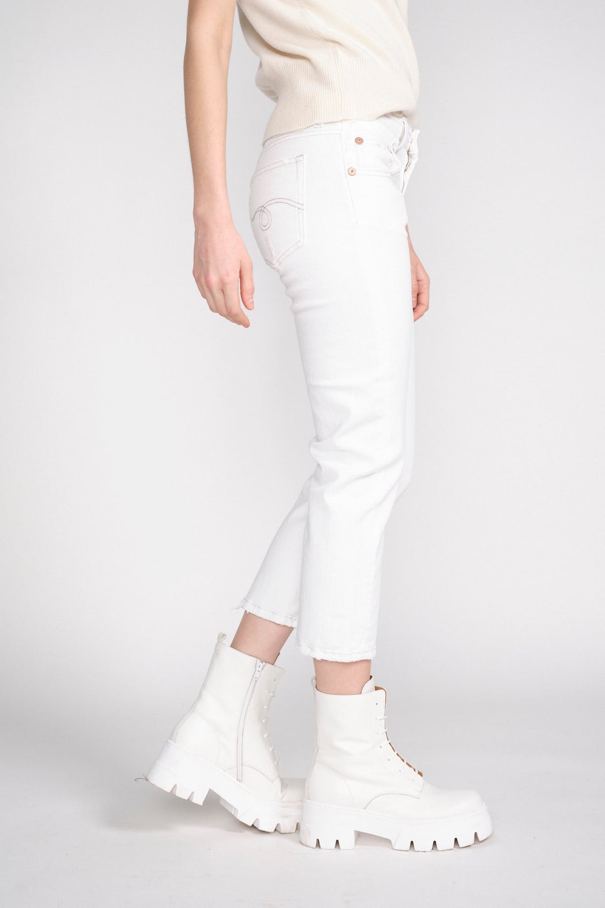 Boy Straight – Baumwolljeans in Used- Optik