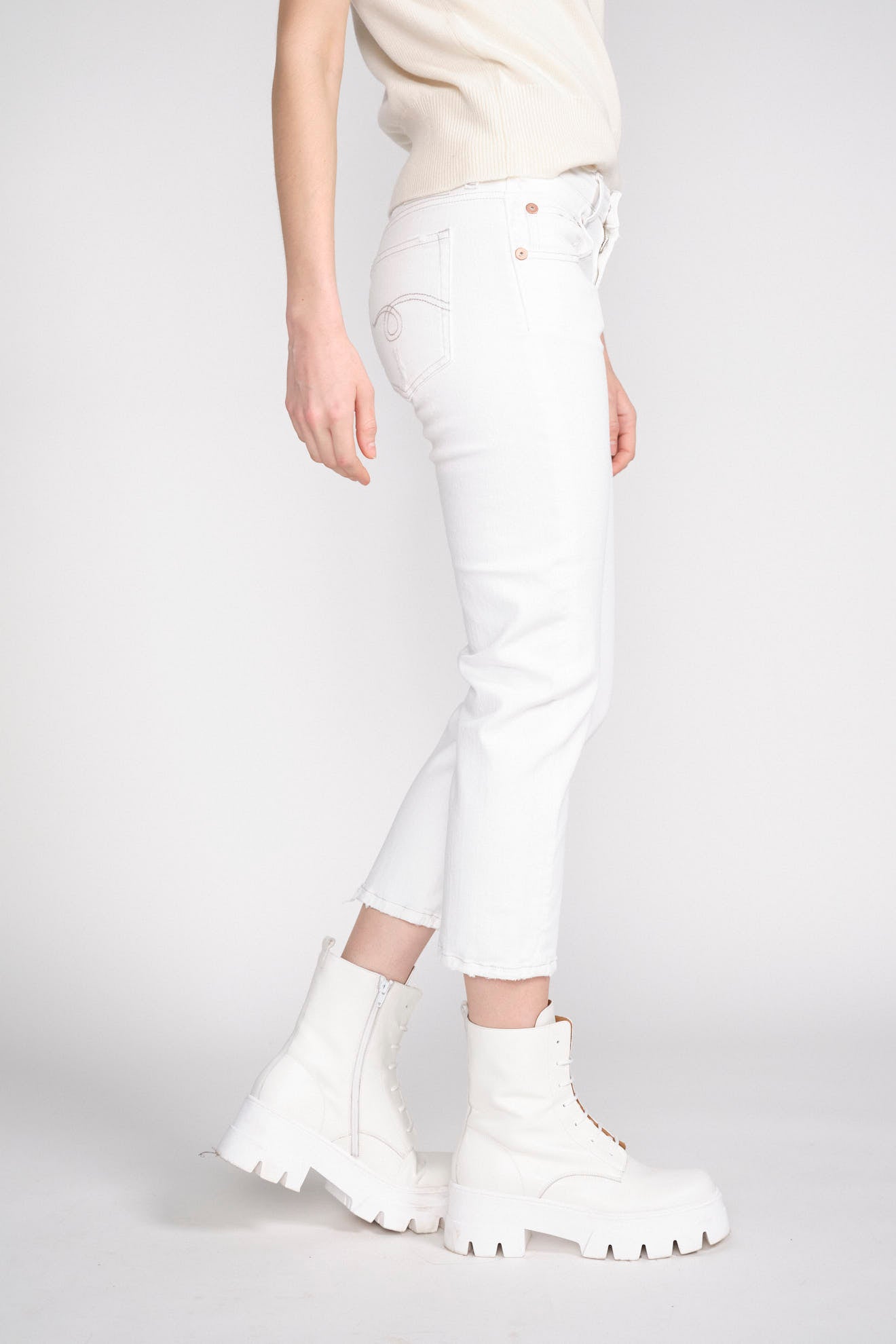 Boy Straight – Baumwolljeans in Used- Optik