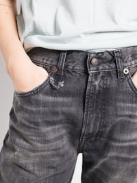 Boyfriends Jeans mit Used-Details