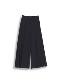 Maya – Hose in Satinoptik mit ausgestelltem Bein