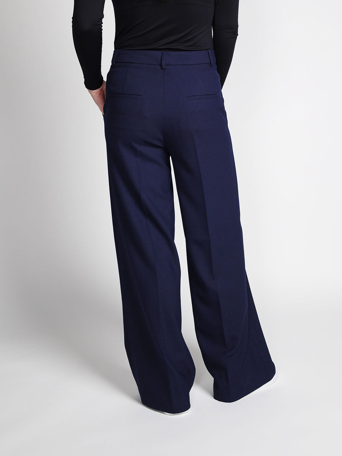 Shiloh – Wide-Leg Pants