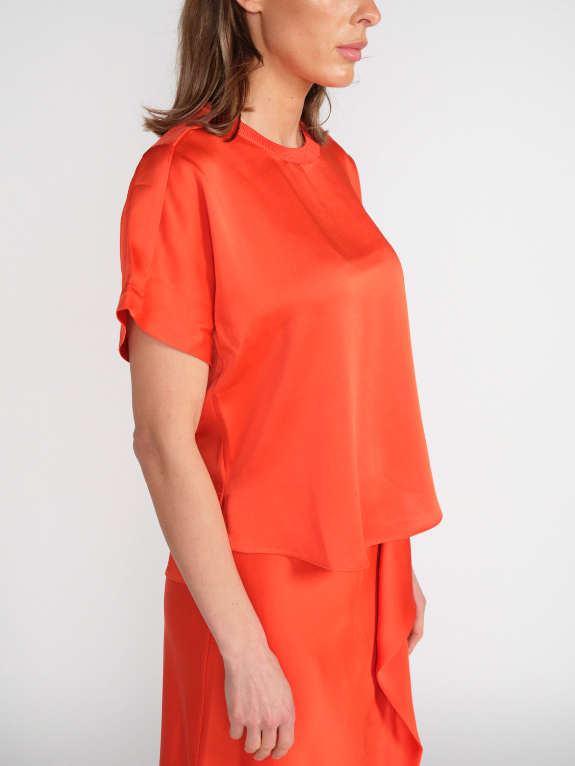 Addy – T-Shirt mit gestricktem Rücken