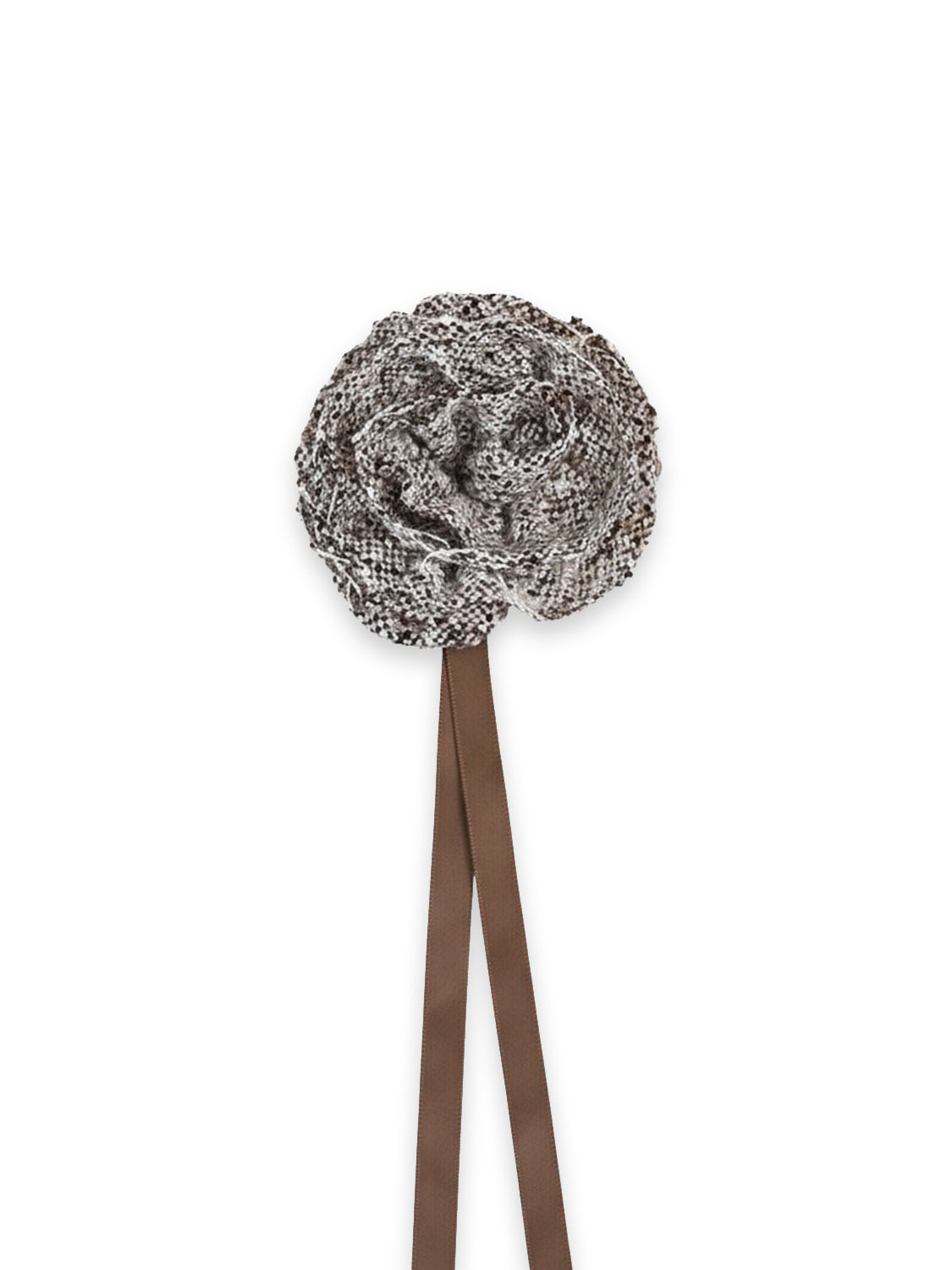 Brosche in Blütenform