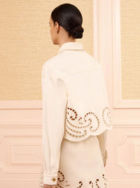 Bobbi Jacke – Statement-Stickerei