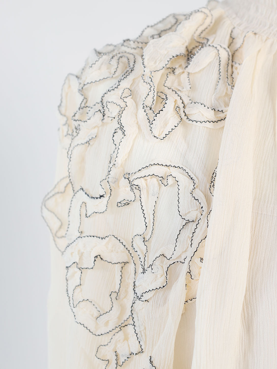 Magdalena – Langärmelige Bluse aus Seide