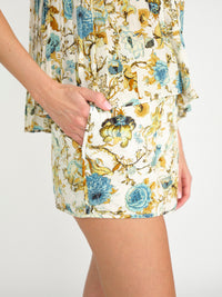 Cade Short mit Blumen – Print