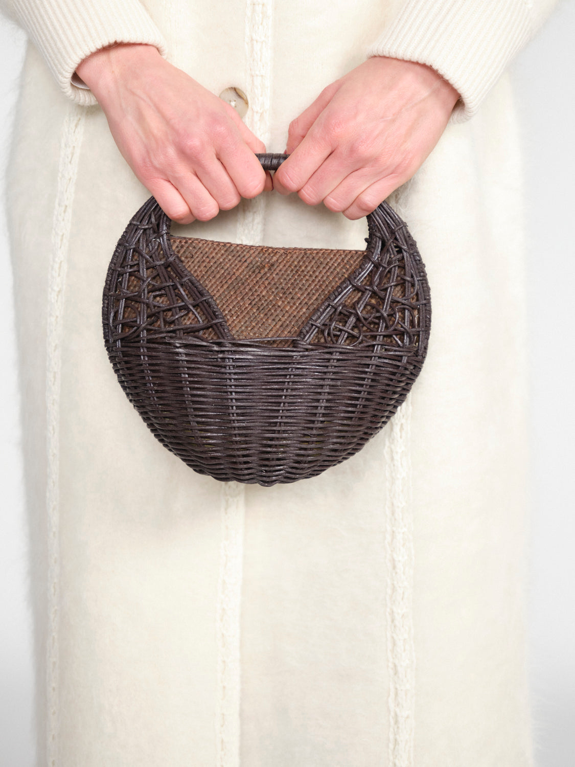 Sea Shell – Handgeflochtene Korbtasche aus Rattan