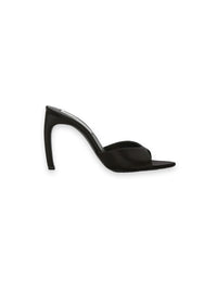 Harlow Mules – Spitzer Stiletto aus Satin