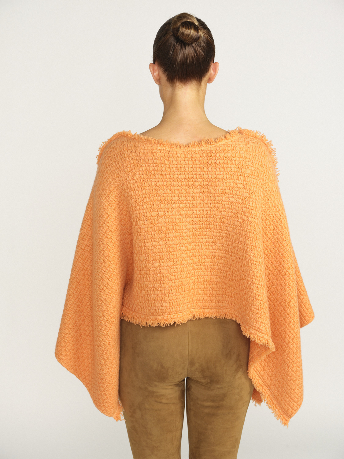 Iris von Arnim Xavia - Cape in cashmere with fringed edge orange One Size