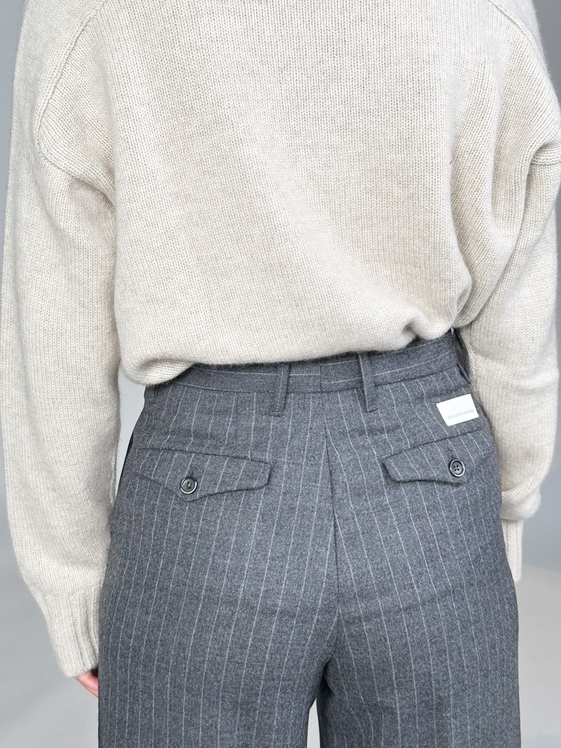 nine in the morning Karen – Hose im klassischem Nadelstreifen Design grau 26 nine in the morning Karen – Hose im klassischem Nadelstreifen Design grau 26