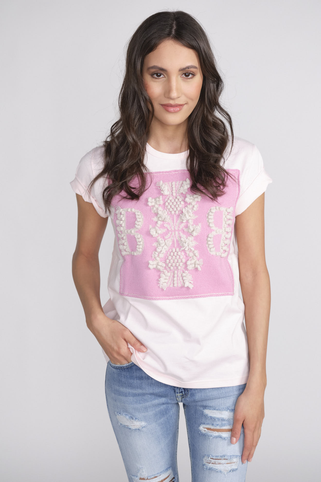 Barrie Cotton T-Shirt with logo cashmere patch - T-shirt avec patch logo en cachemire pink M