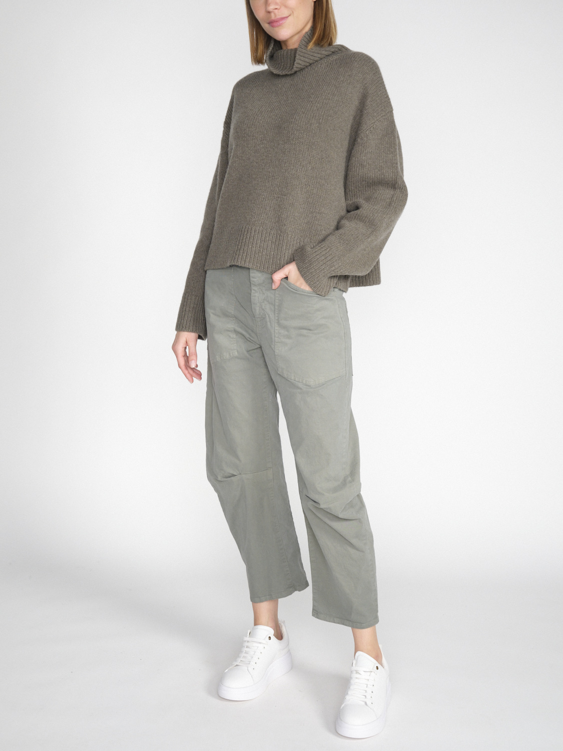 Nili Lotan Omaira - Pull oversized à col roulé en laine d'agneau  beige XS