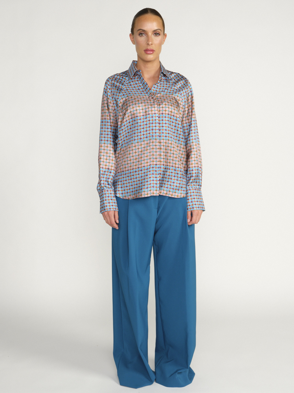 Odeeh Bluse mit mehrfarbigem Design aus Seide mehrfarbig 34