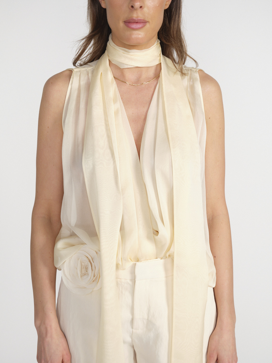 Blumarine Criss-cross blouse with scarf  creme 34