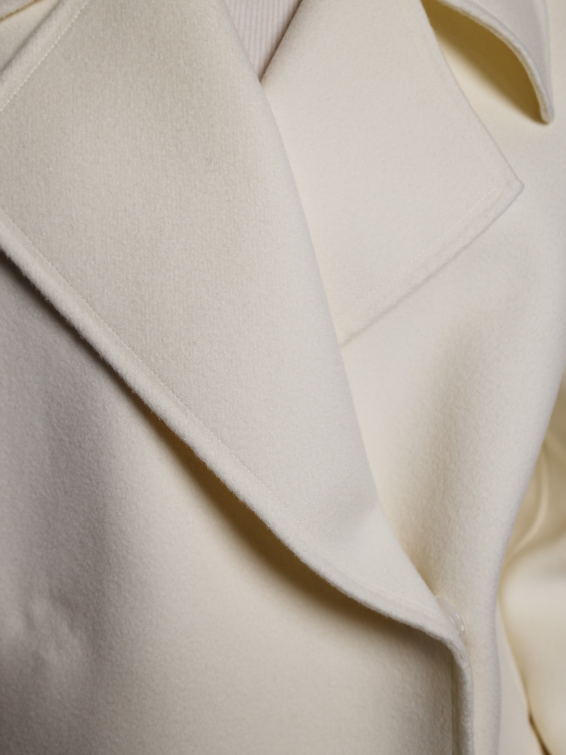 Arma Malika – Kurzer Mantel aus Wolle   36 creme
