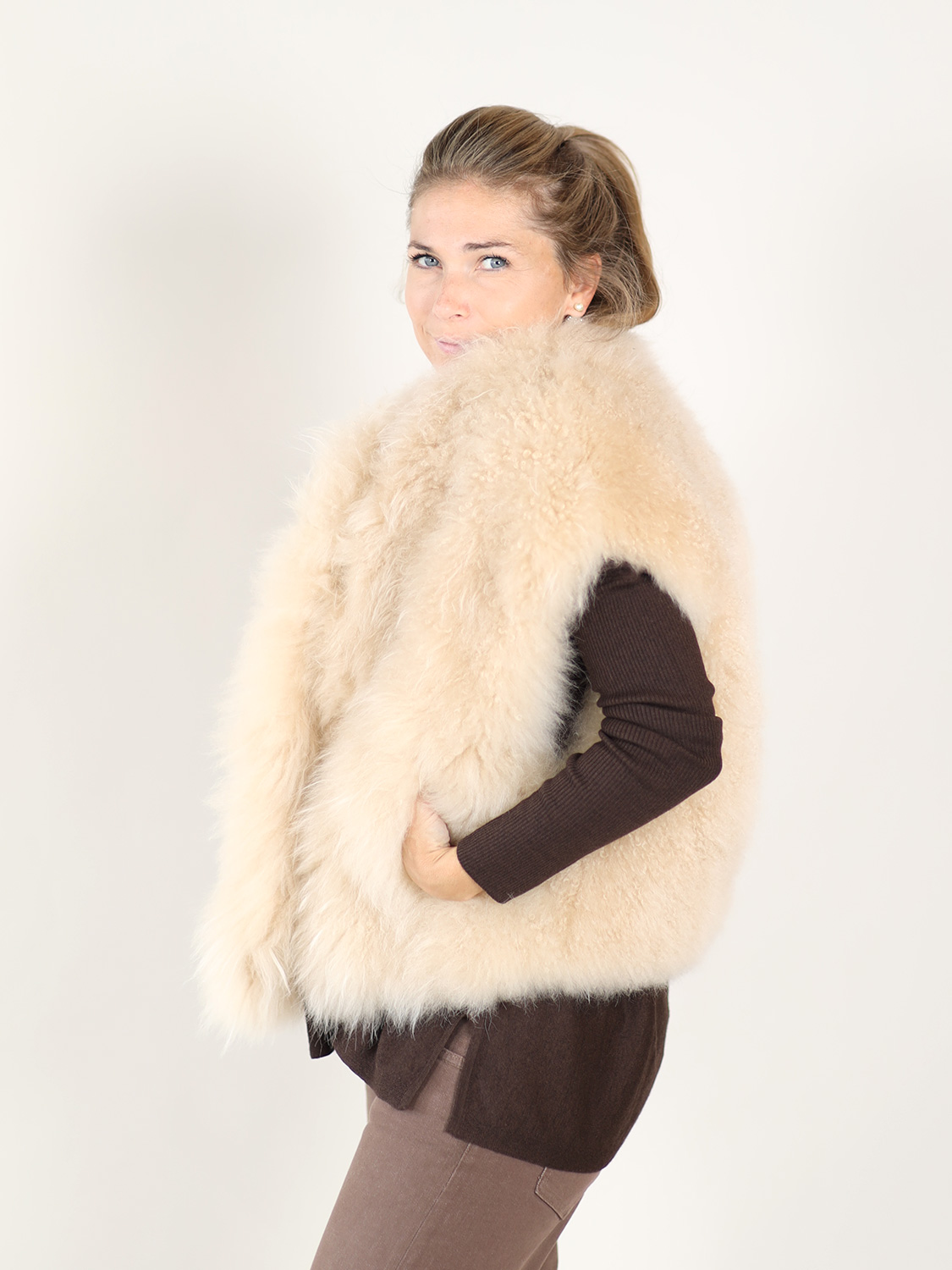 Blancha Cashmere Goat – Vest made from goat cashmere creme One Size