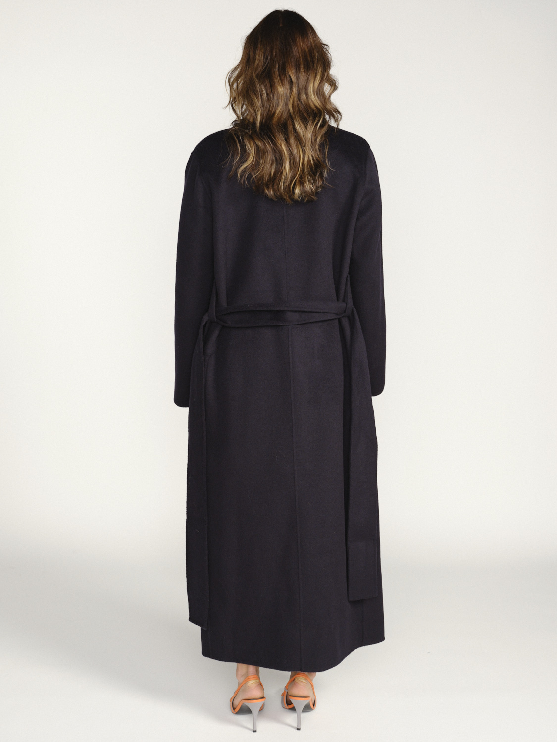 Odeeh Coat with open lapels in virgin wool black 36