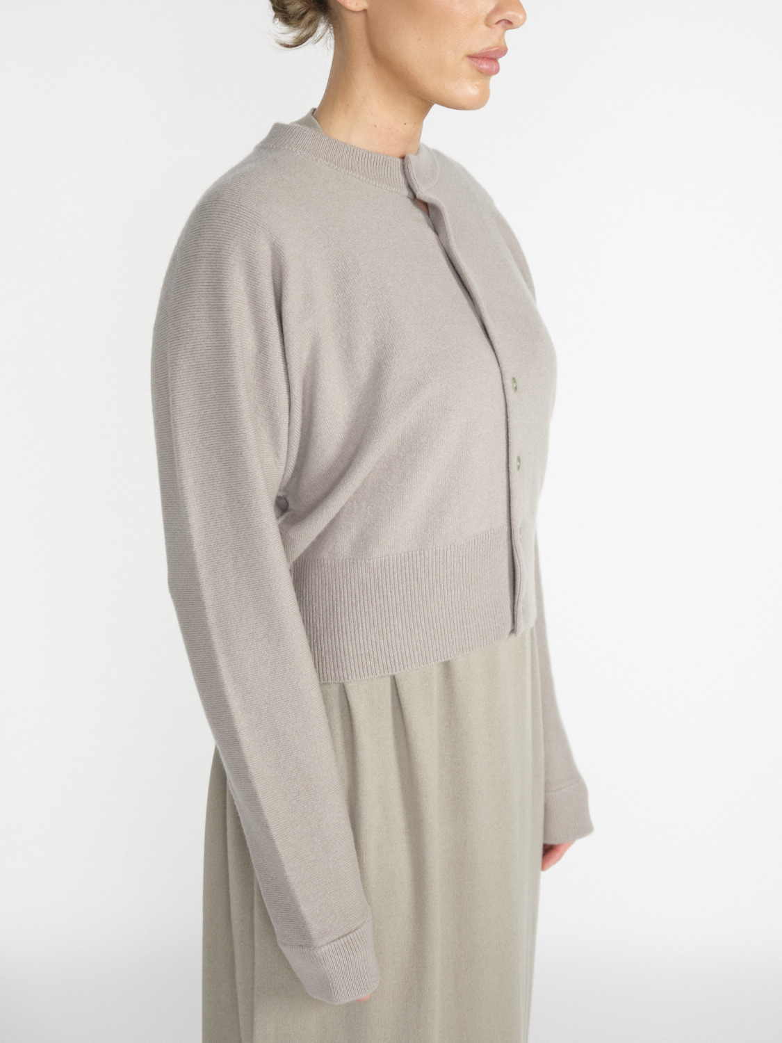 Extreme Cashmere Blouson – cropped cashmere cardigan  hellgrün One Size