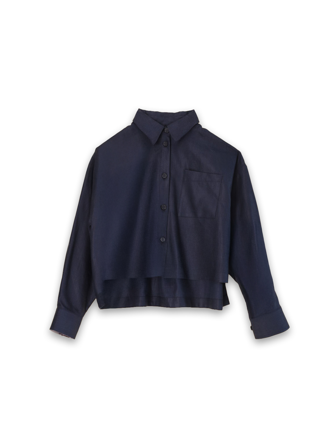 Blouse made of a linen-silk blend