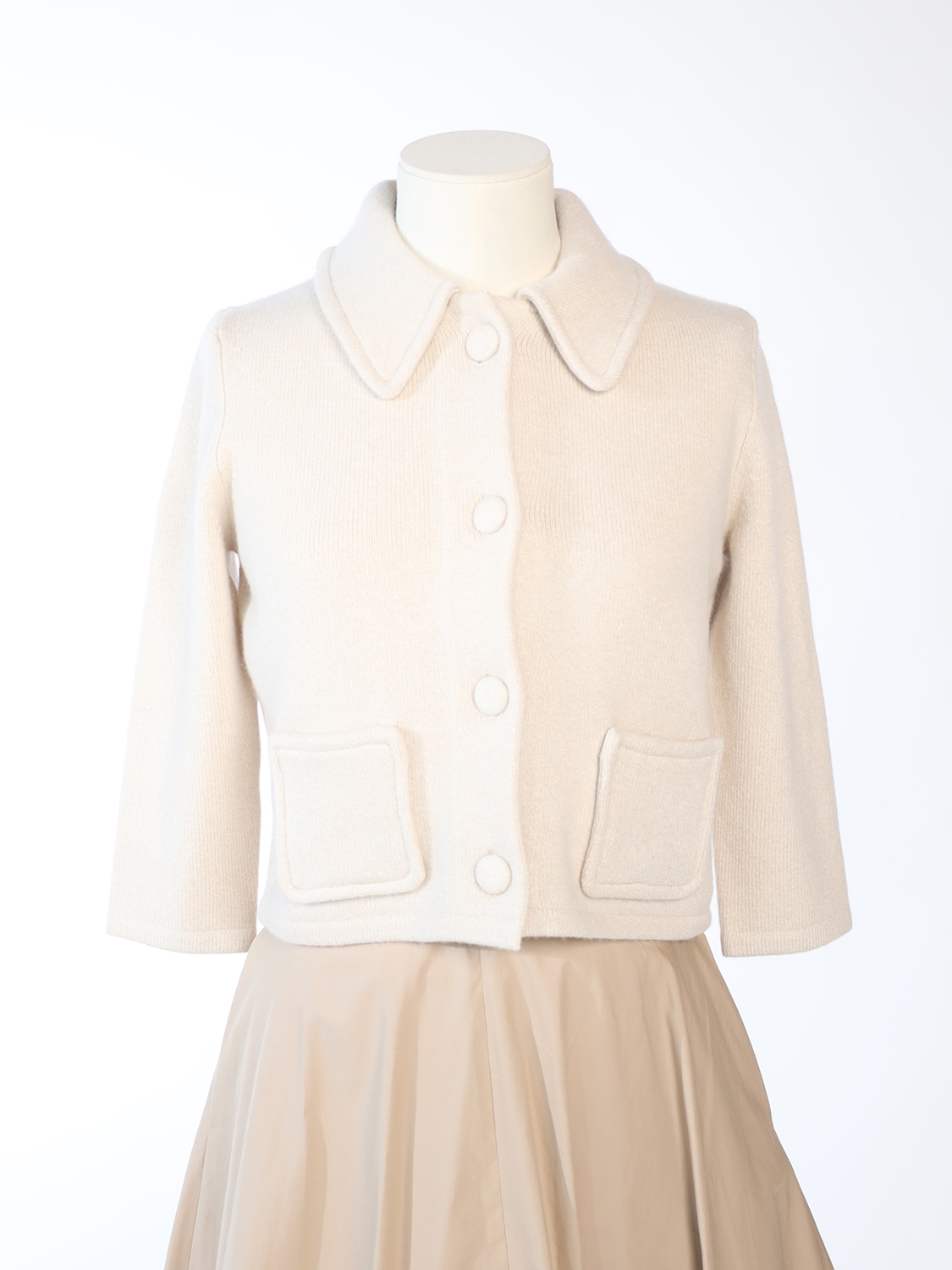 Modern statement – cropped jacket
