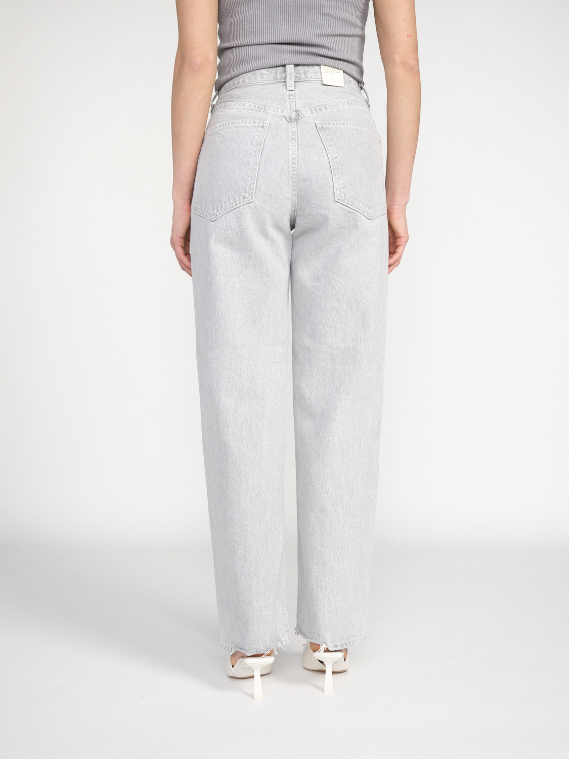 Agolde Criss Cross - cotton mom jeans with diagonal closure  grey 25