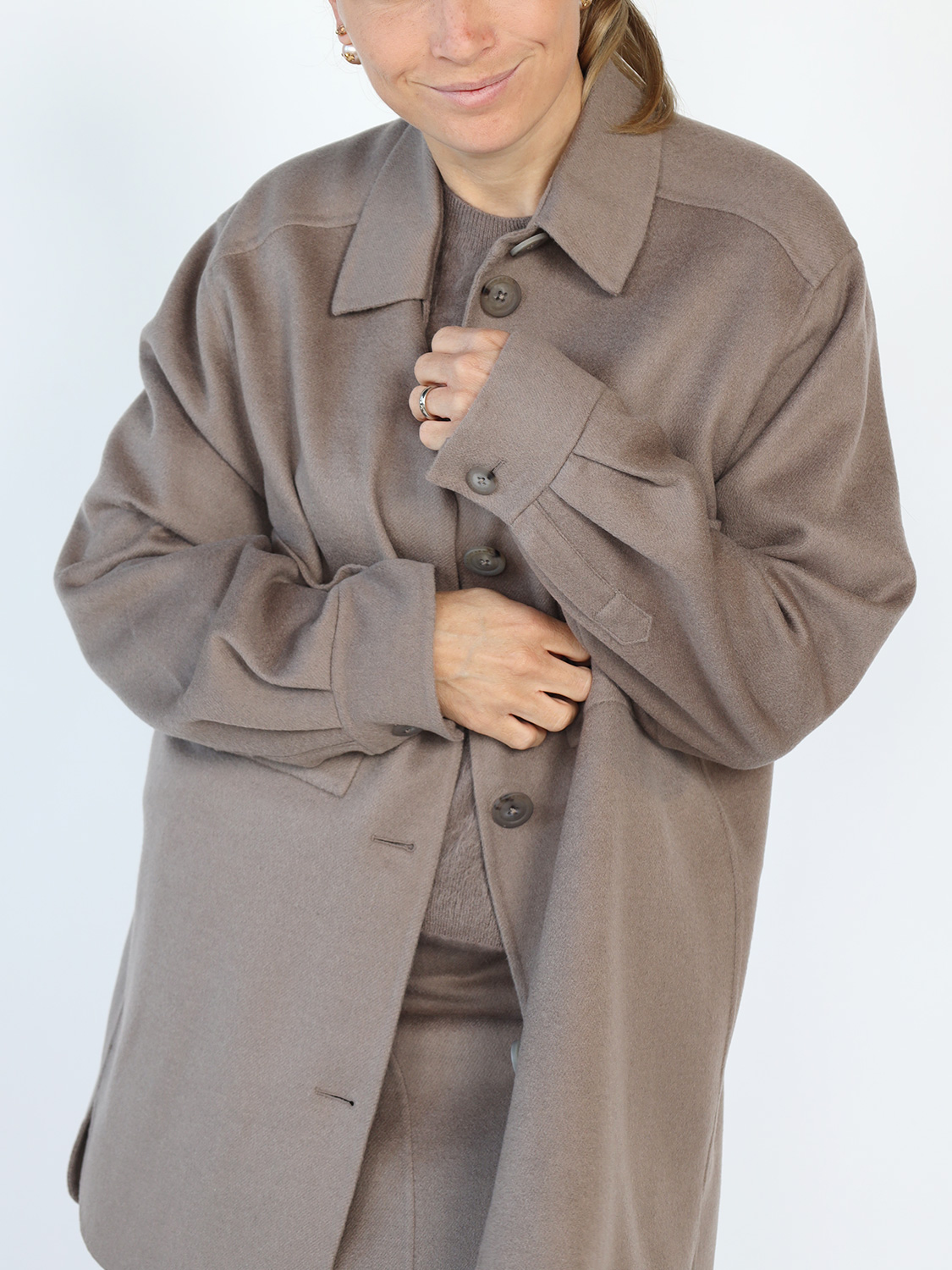 Iris von Arnim Dhana – Leichter Mantel aus Cashmere-Wolle Mischung  taupe 34