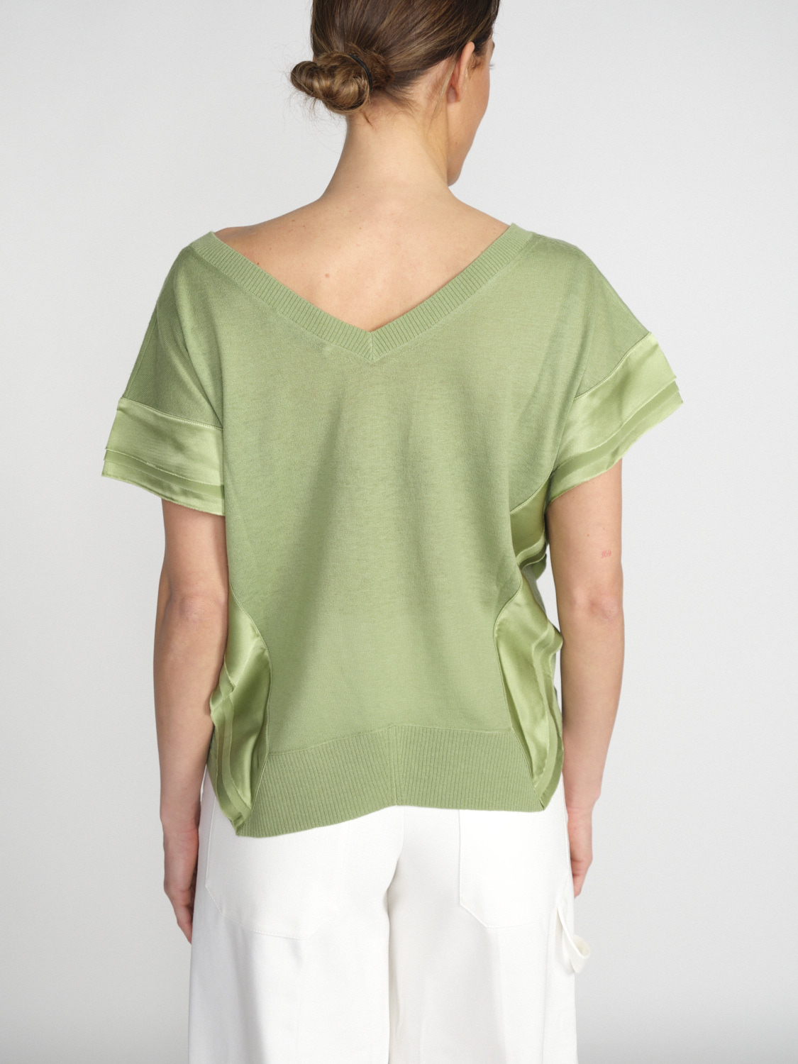 Dorothee Schumacher Delicate Statements – Oversized shirt made from a wool-cashmere mix  hellgrün S