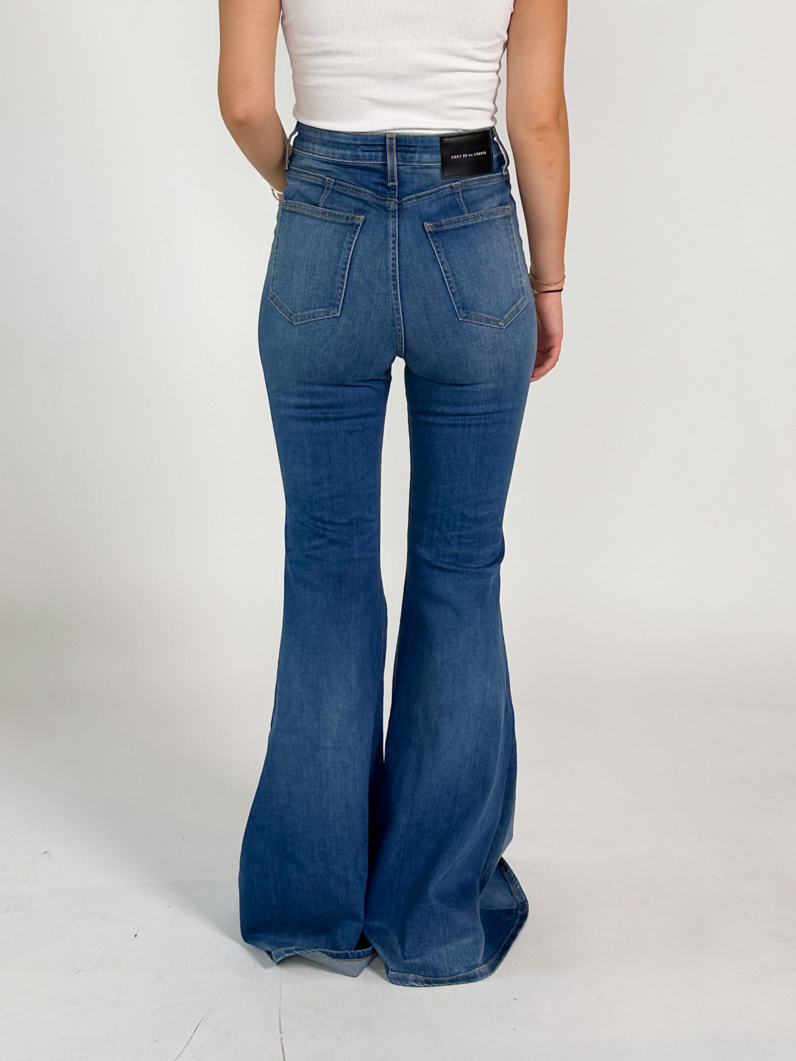 Cout De La Liberte Heidi - Pantalón vaquero acampanado de cintura baja con detalles de flecos brillantes blau 26