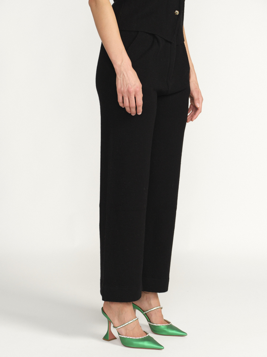 Gitta Banko Wide leg pants with elastic waistband made of wool black XS/S