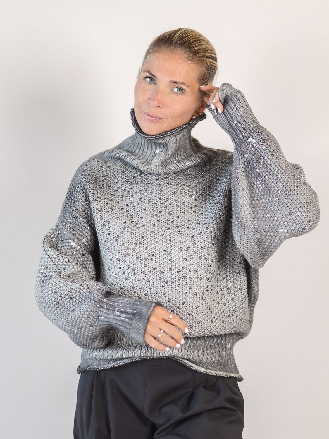 Avant Toi Turtleneck sweater with glitter details green XS Avant Toi Turtleneck sweater with glitter details green XS