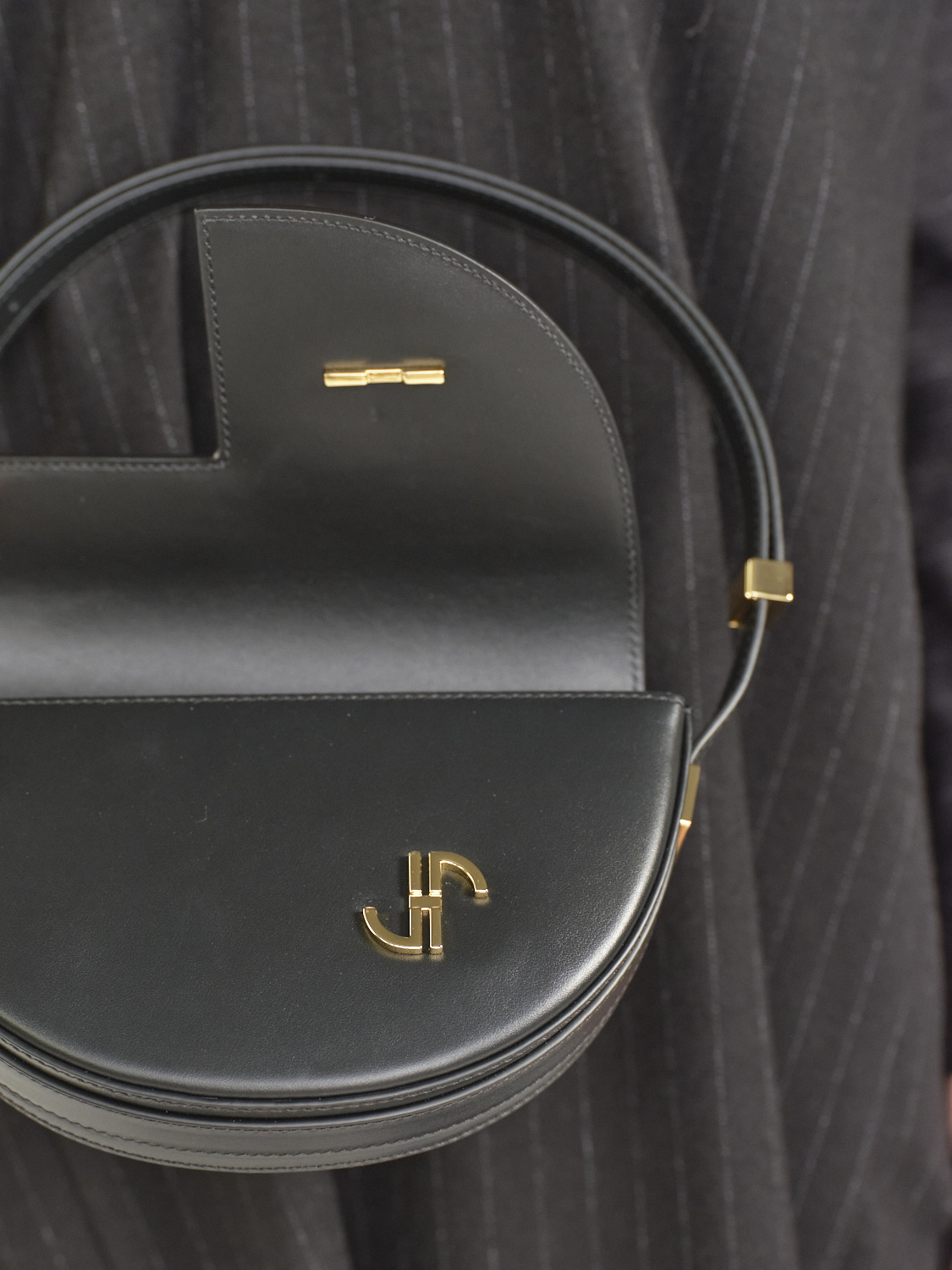 Patou Le petit Patou bag – calf leather bag   black One Size