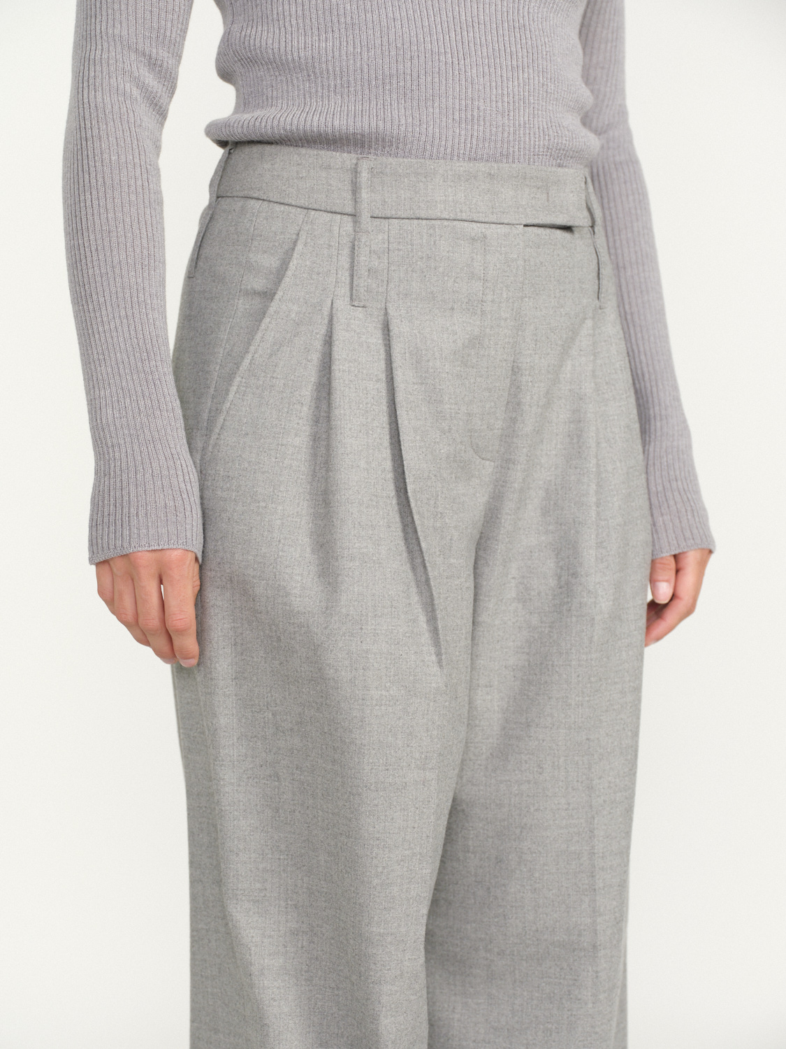 Seductive Giselle - Pantalones de lana plisados gris 34