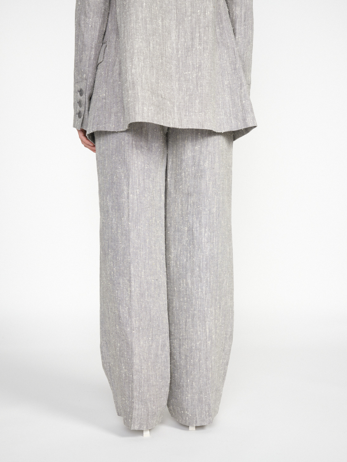 Iris von Arnim Lissandra – trousers made from a linen-silk mix 36 khaki Iris von Arnim Lissandra – trousers made from a linen-silk mix 36 khaki