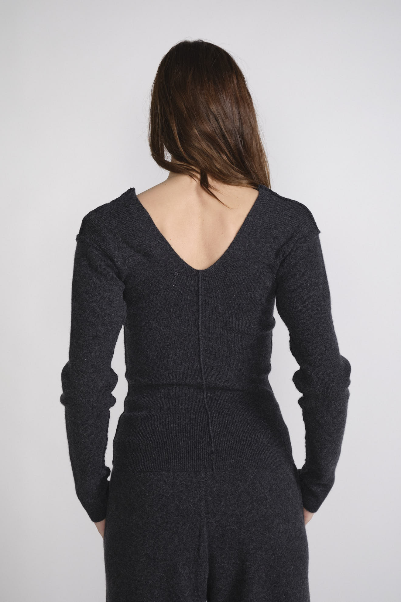 Extreme Cashmere n° 253 Lady - Figure-hugging cashmere jumper Extreme Cashmere n° 253 Lady - Figure-hugging cashmere jumper