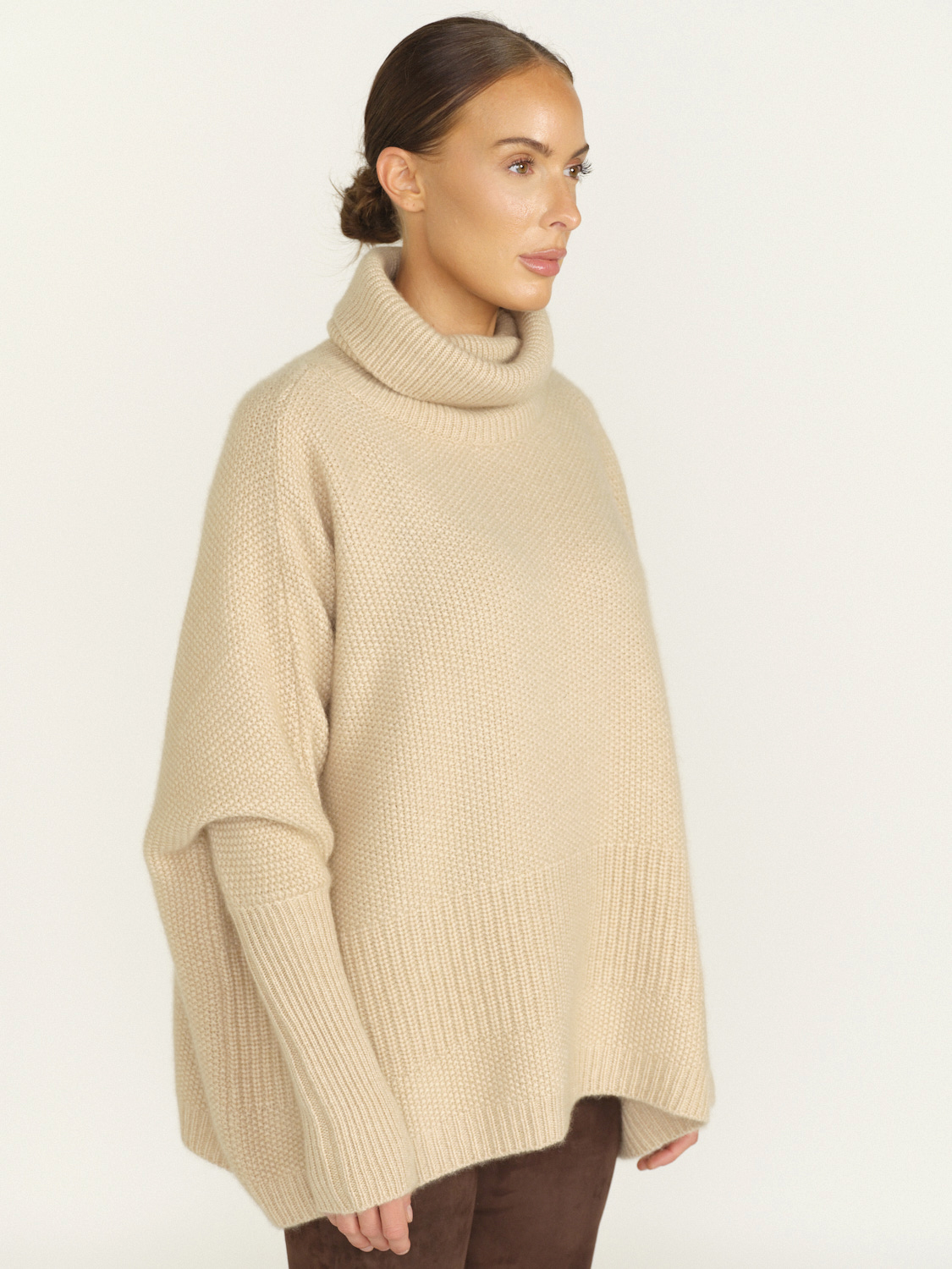 Soso turtleneck hotsell