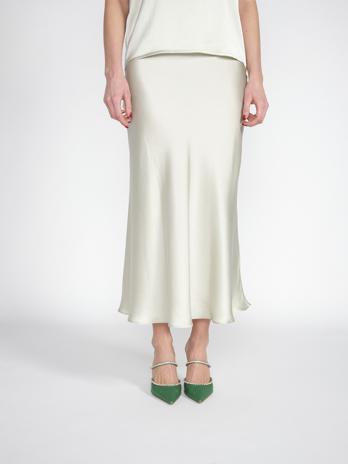 SIYU Lisos Seda - Featherlight satin midi skirt  mint 34