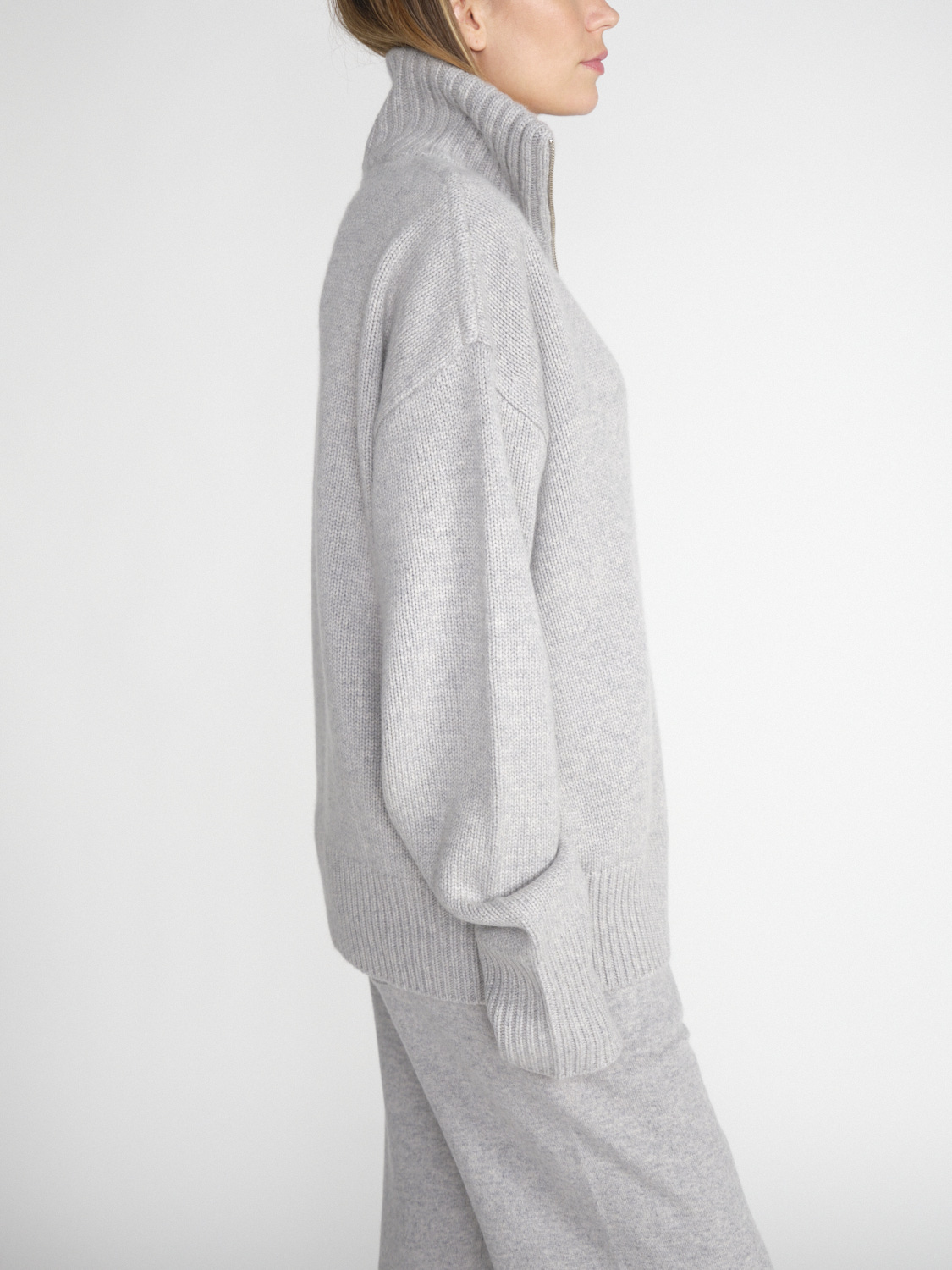Extreme Cashmere N° 143 Extra Nice – Dicke Strickjacke aus Kaschmir   grau One Size